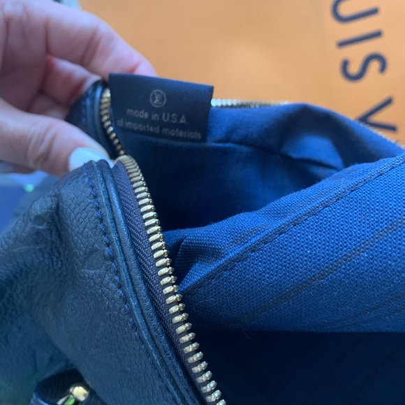 💯% authentic LV Bandouliere speedy 25 - Picture 10 of 17